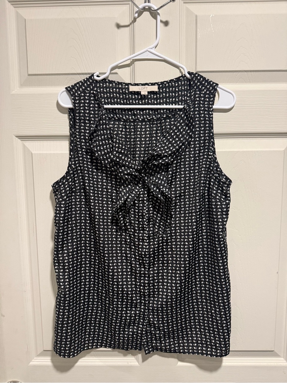 LOFT Black & White Tie-Neck Sleeveless Blouse